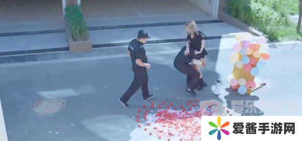 完蛋我被美女包围了郑梓妍结局怎么过 完蛋我被美女包围了郑梓妍结局攻略